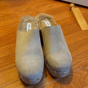 Steve Madden Brooklyn Taupe Suede-Look Faux Fur Clog Mules